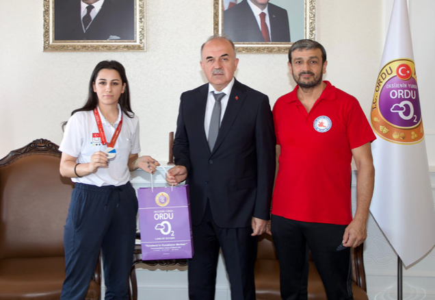 Berna Tut’tan Ordu Valisi Muammer Erol’a Ziyaret