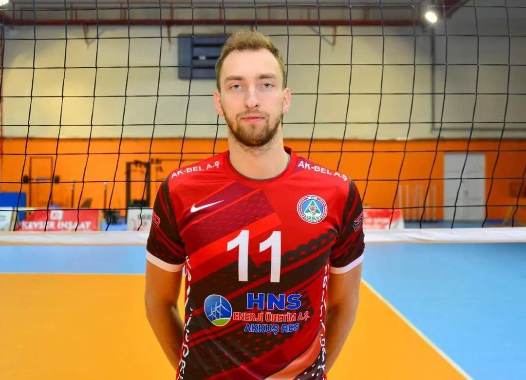 Akkuş Belediyespor’un Ukraynalı Smaçörü Yunanistan’da