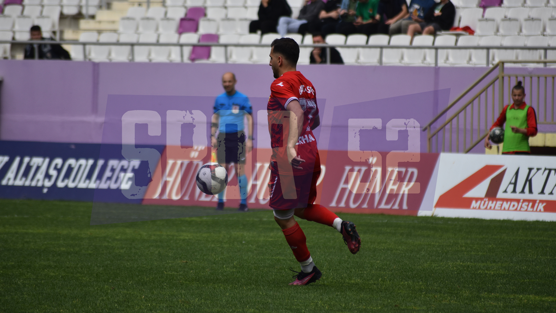  Erhan Çelebi Pirazizspor’da Oynayacak