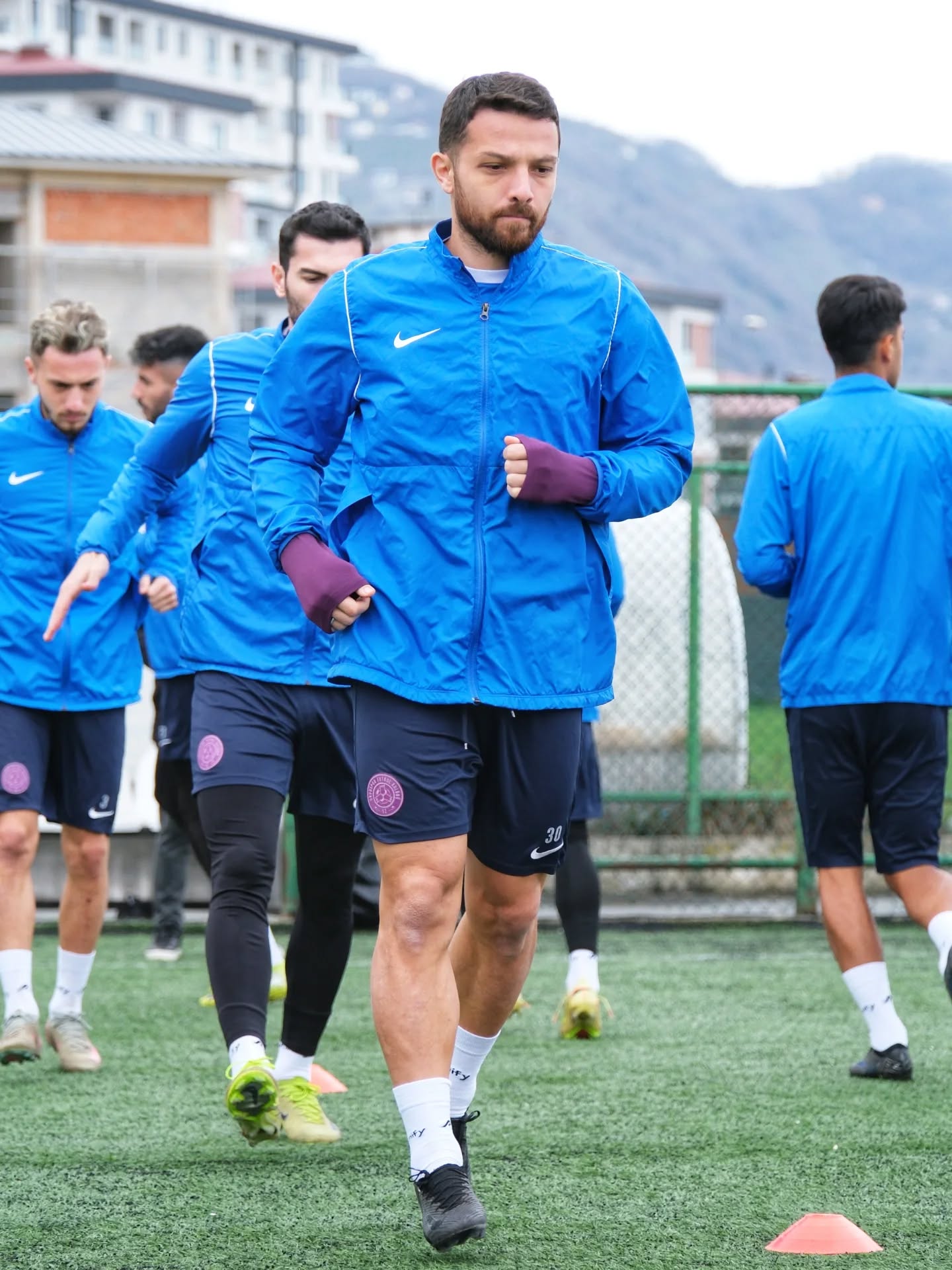 52 Orduspor Futbol Kulübü Hazırlıklarını Suni Çimde Tamamladı