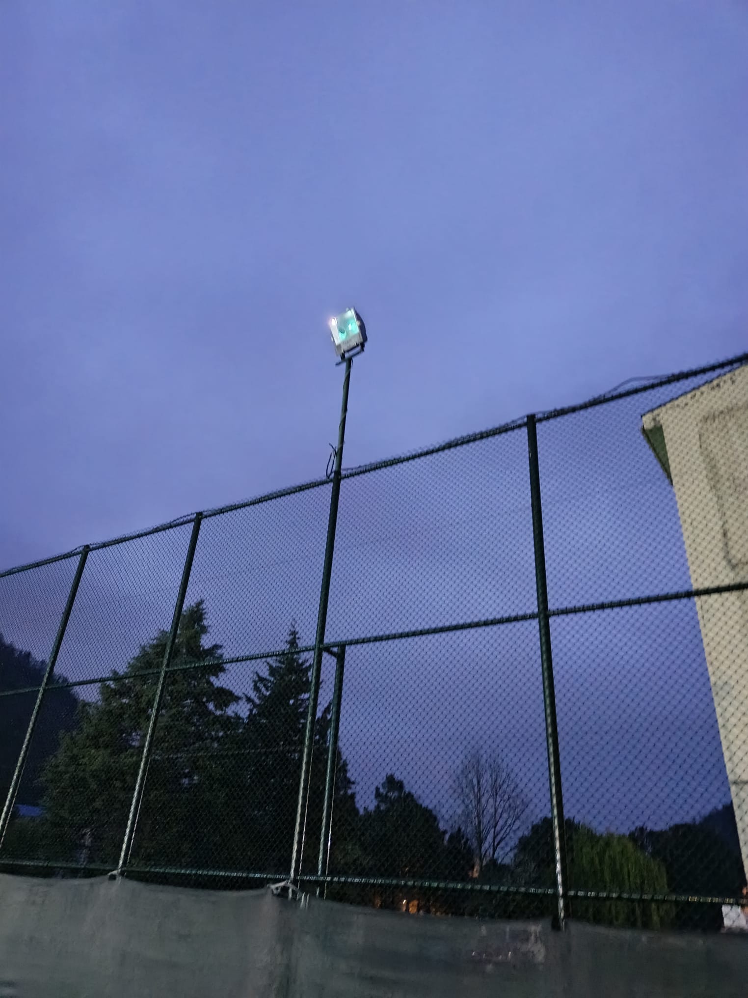 Turnasuyu Futbol Sahası’nda Işık Problemi