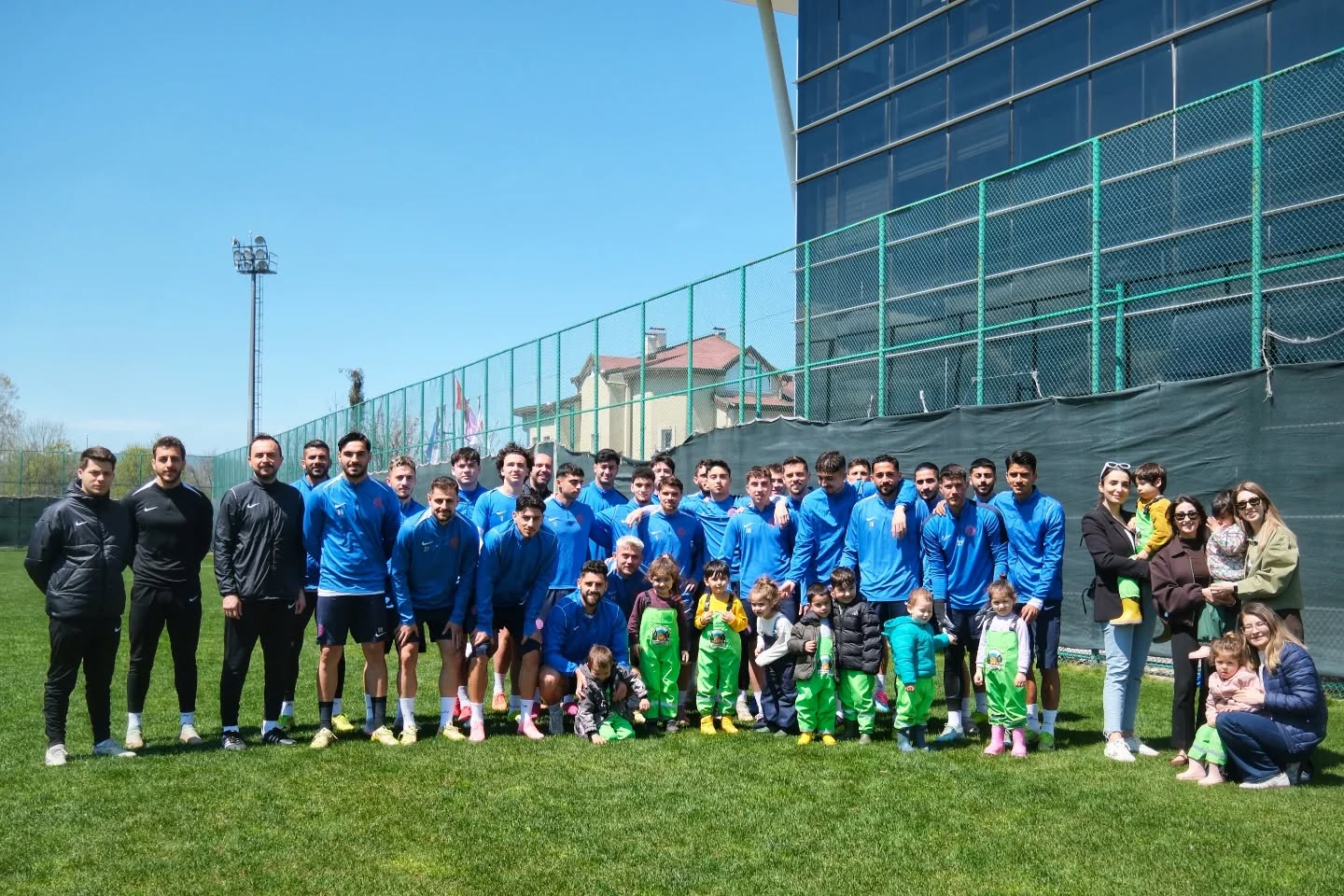 52 Orduspor Futbol Kulübü’ne ‘Minik Ziyaretçi’ Morali