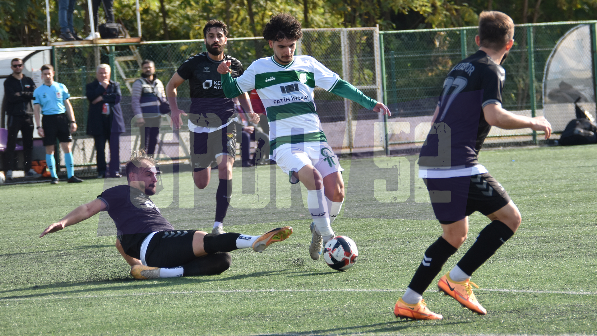 Burak Demireğen Oney 52 Spor İle İmzaladı