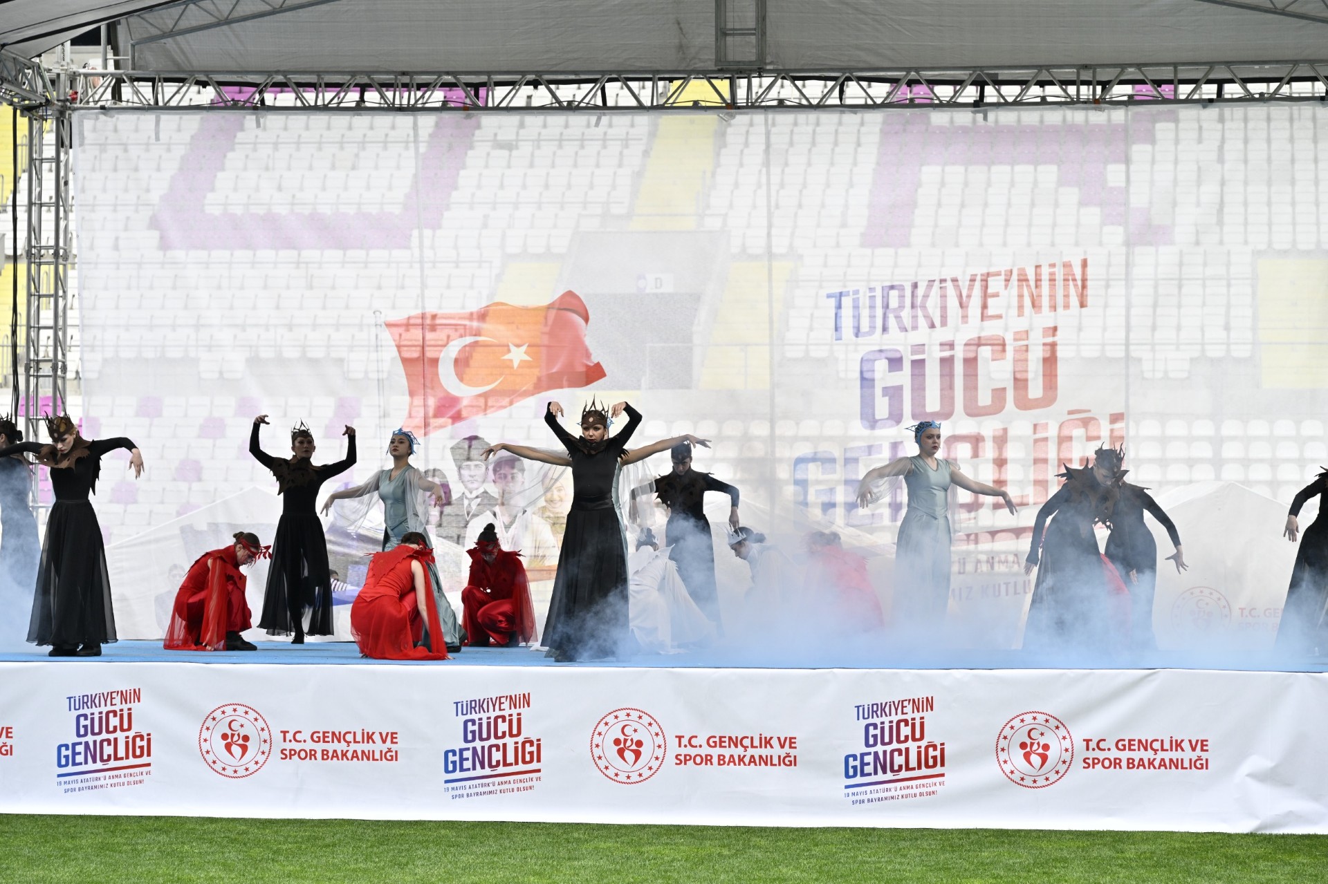 Ordu 19 Eylül Stadyumu’ndaki 19 Mayıs Kutlamaları Sona Erdi