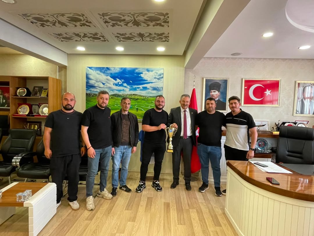 Aybastı Gücü Spor Kulübü, Kupayı Başkan ile Buluşturdu